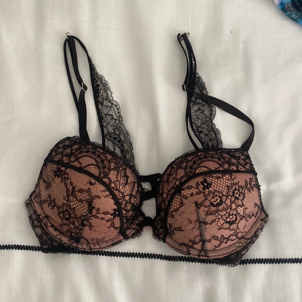 Victoria secret very sexy push up bra